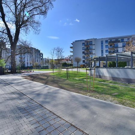 Jacuzzi Apartment Red 克拉科夫 外观 照片