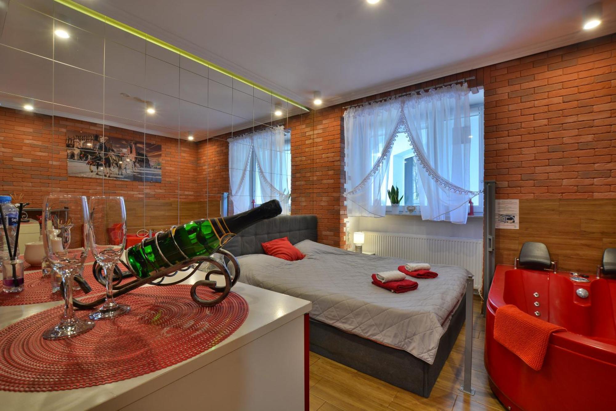 Jacuzzi Apartment Red 克拉科夫 外观 照片